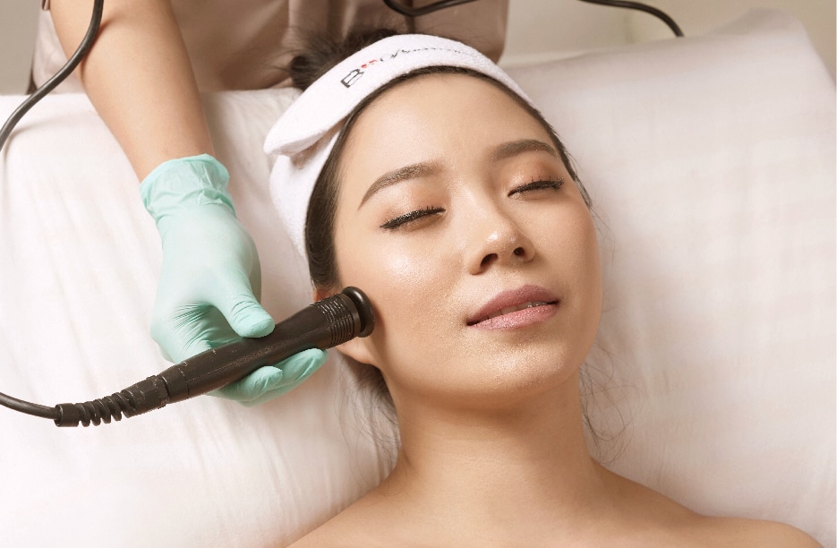 FACIAL DETOX